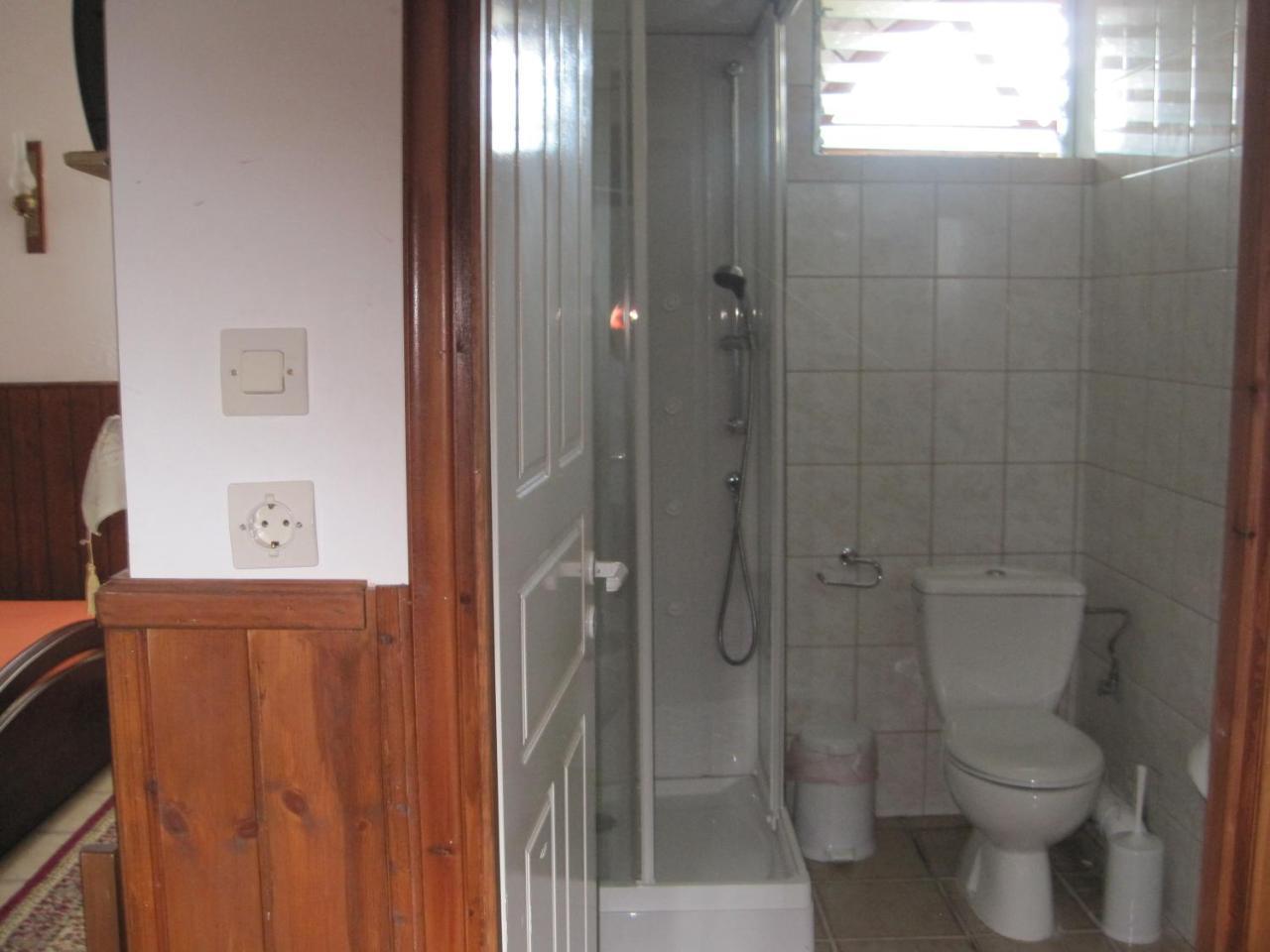 Hotel Papigo Ae Екстериор снимка